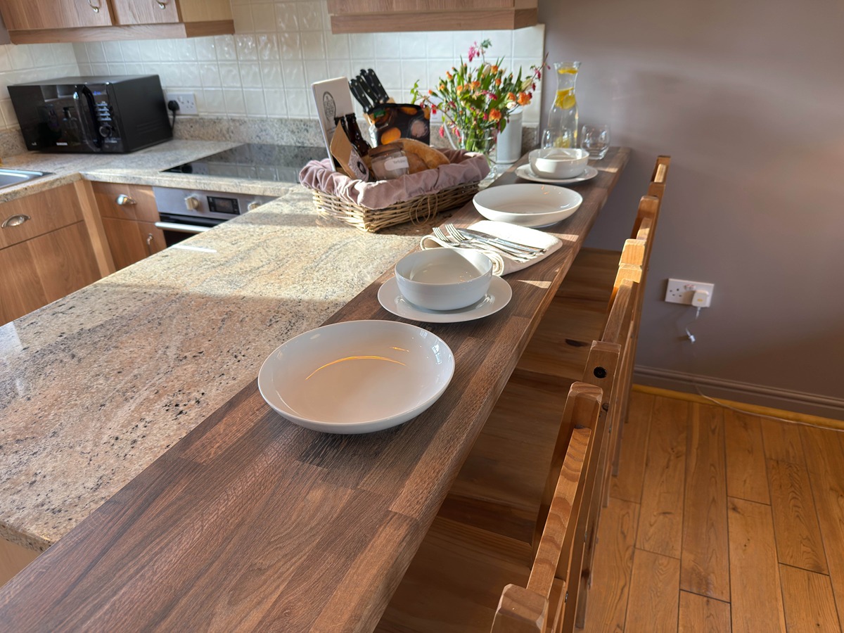 Dining Area Breakfast Bar